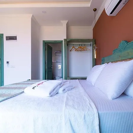 Noel Baba Hotel Kas